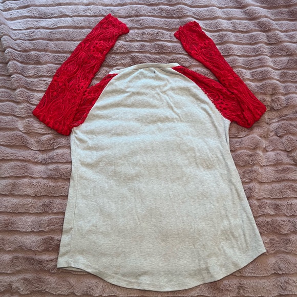 Christmas tee - Picture 2 of 2